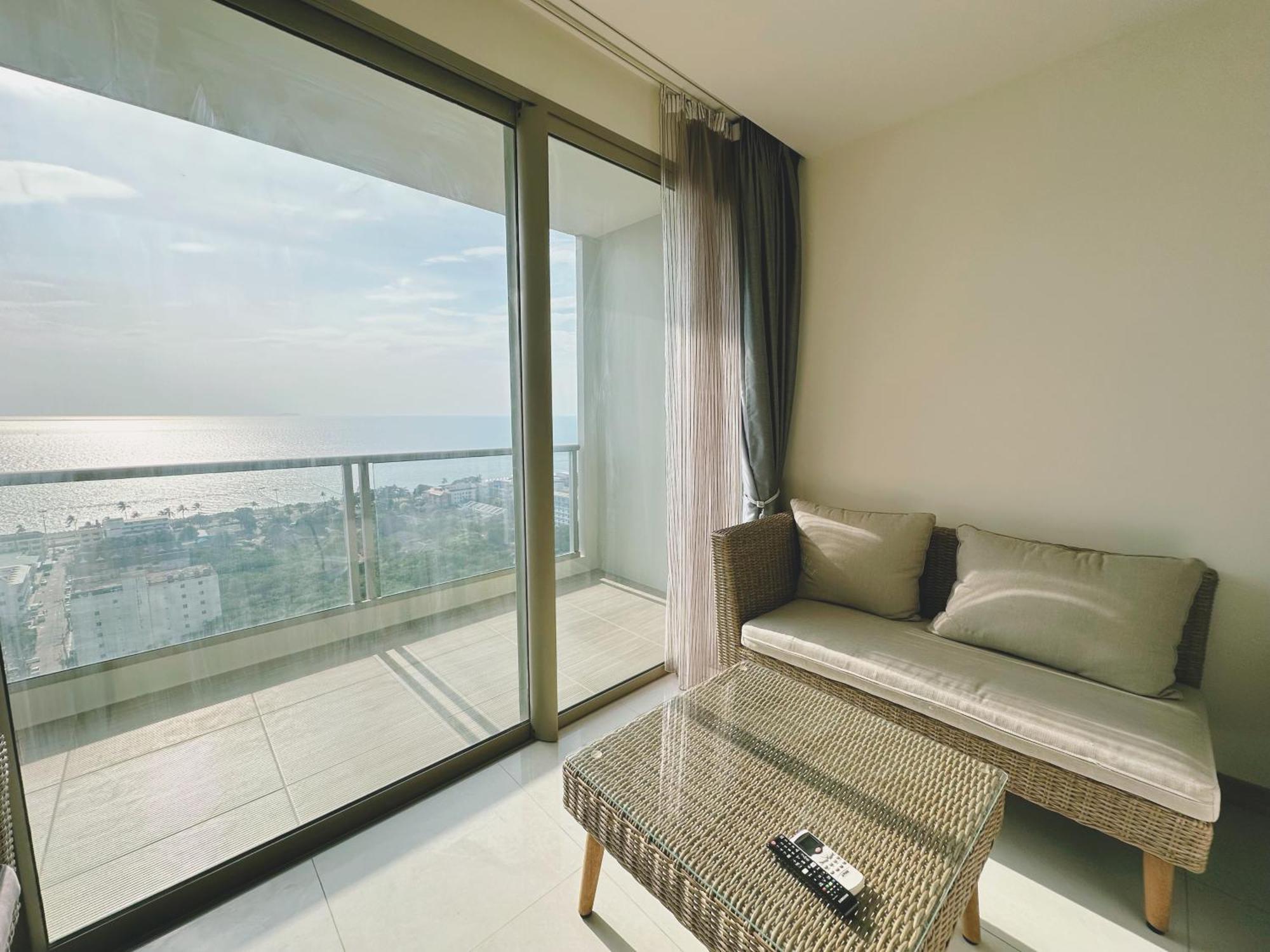 Апартаменты Riviera Jomtien By Daisy Pattaya 2 Экстерьер фото